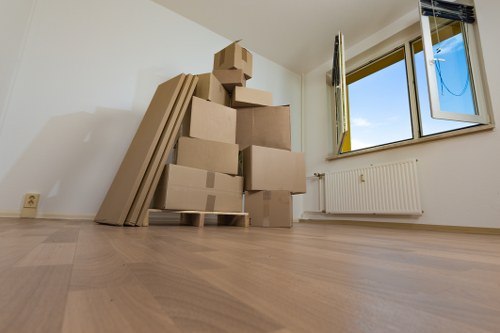 Packing and furniture moving service for homes in Homerton
