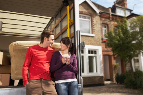 Local moving team handling flat relocation in Homerton